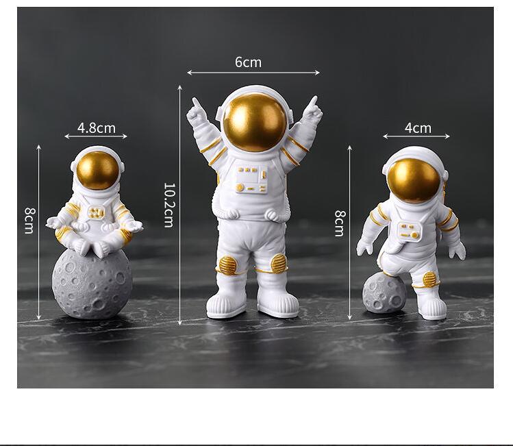 Astronaut Figure Statue Figurine Sculpture