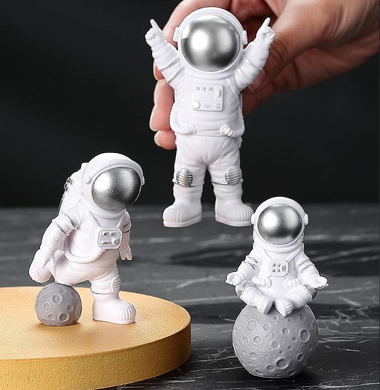 Astronaut Figure Statue Figurine Sculpture